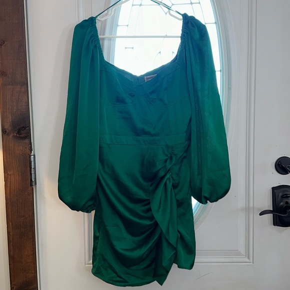 nwt Skylar Rose Green Satin Mini Dress Womens Size Large - Picture 1 of 9